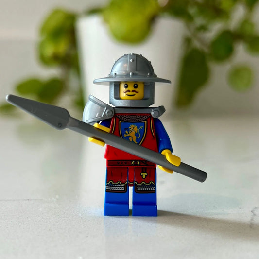 Pikeman "Lion Knight" Custom LEGO Castle Minifigure