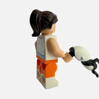 Chell with ASHPD - Portal 2 LEGO Minifigure with Portal Gun