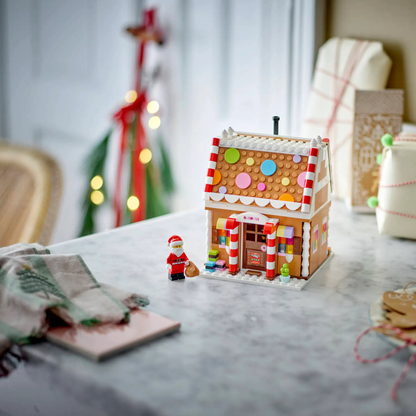 Festive Gingerbread House LEGO Set (40809)