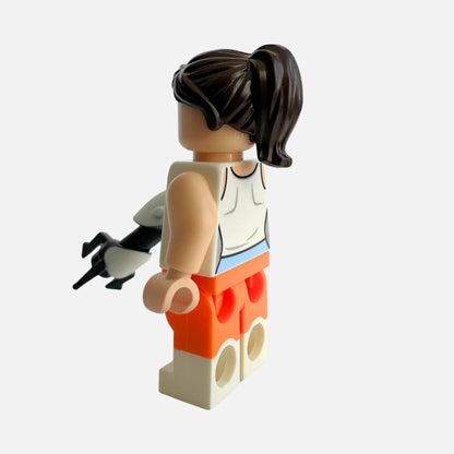 Chell with ASHPD - Portal 2 LEGO Minifigure with Portal Gun