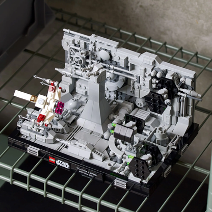 Death Star Trench Run Diorama – LEGO Star Wars Set (75329)