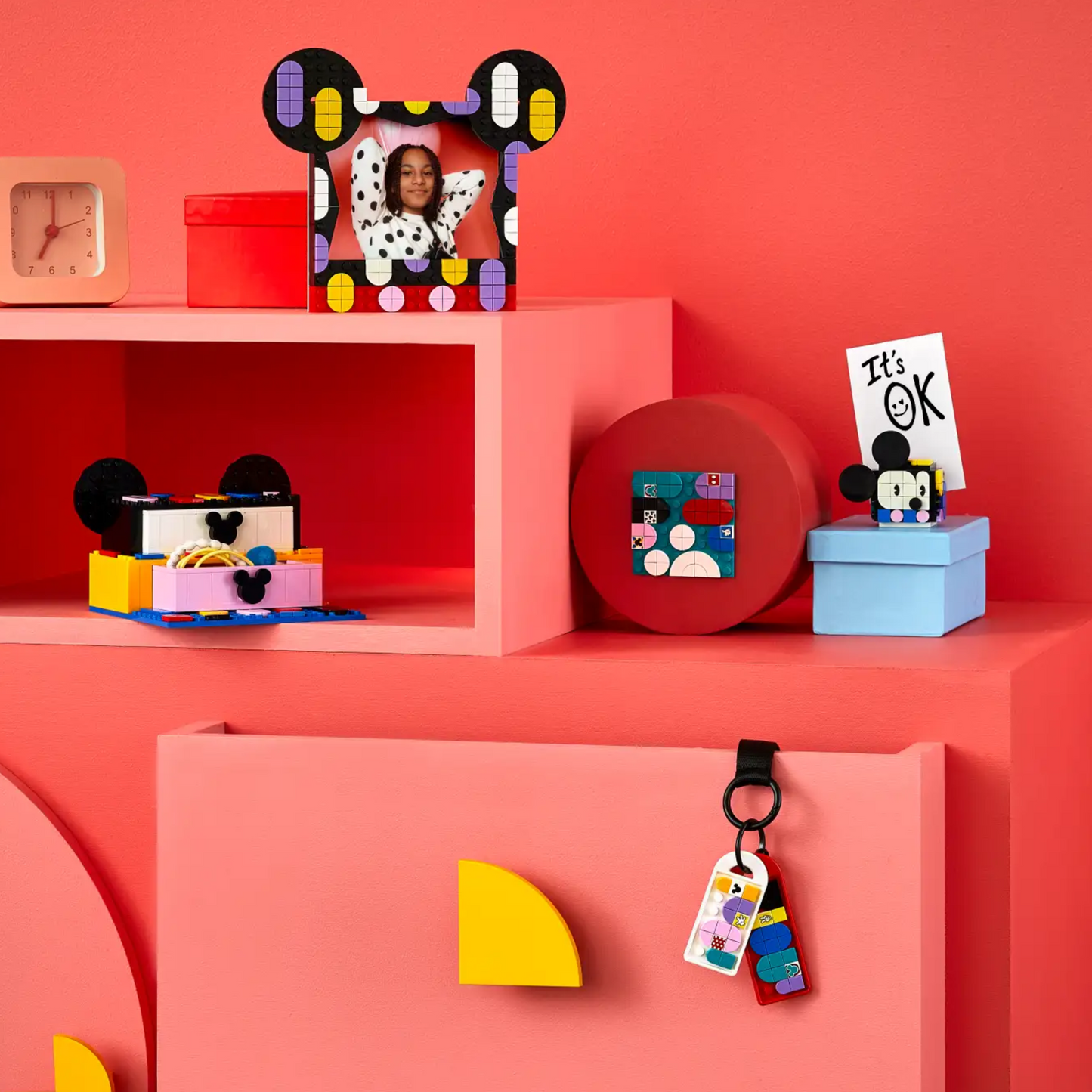 Mickey Mouse & Minnie Mouse Back-to-School Project Box – LEGO® DOTS Set (41964)