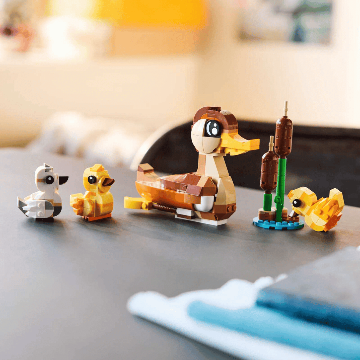 Duck Family - LEGO Set (40885)
