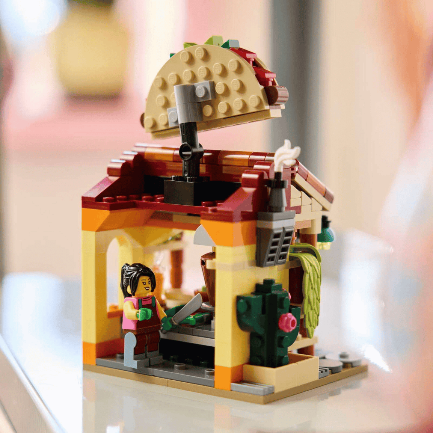 Restaurants of the World: Mexico LEGO Set (40907)